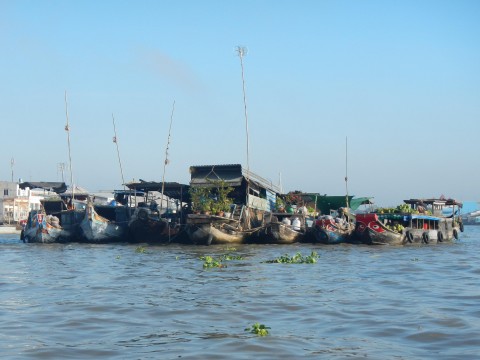 Floating market